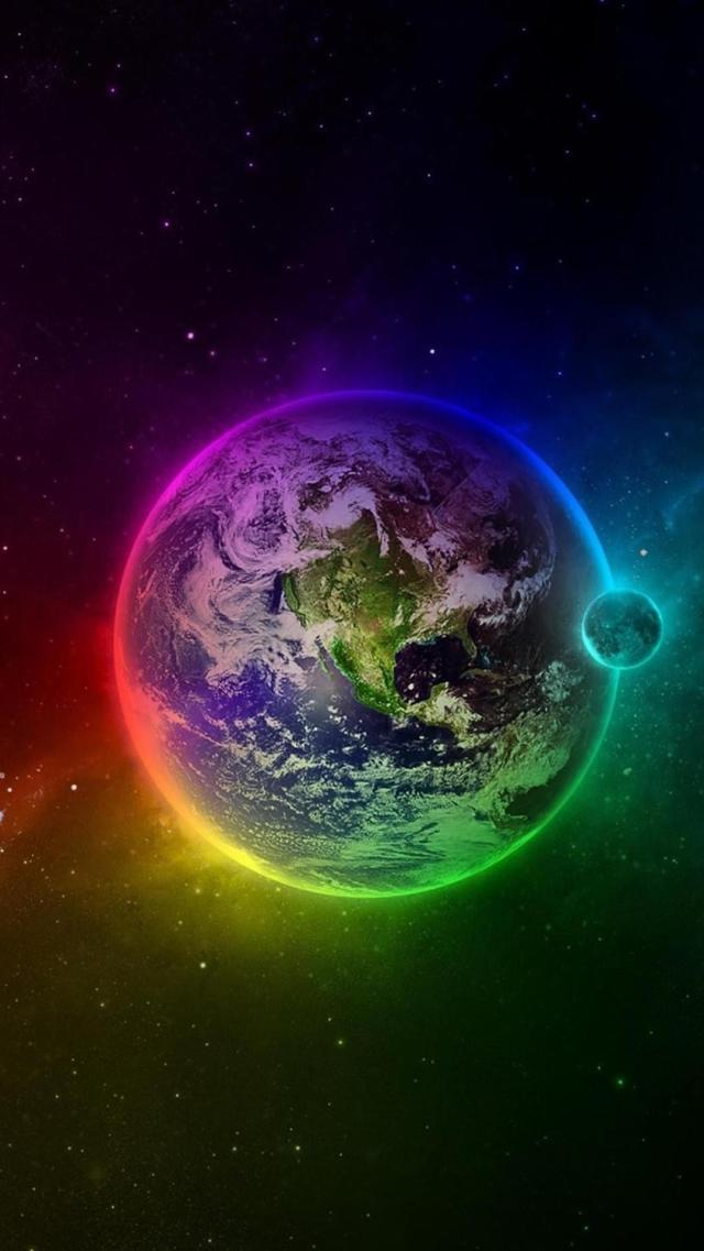 Planet Shimmering with Iridescence
