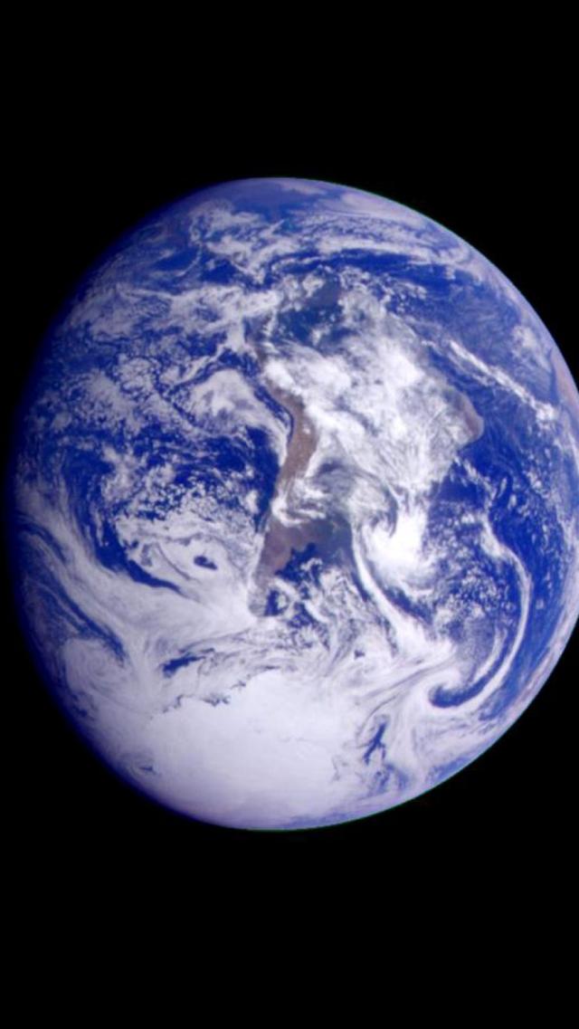 EarthviewfromspaceS4Wallpaper