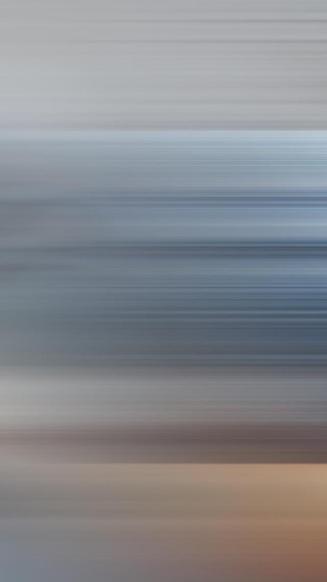 グレー（ヘアライン）