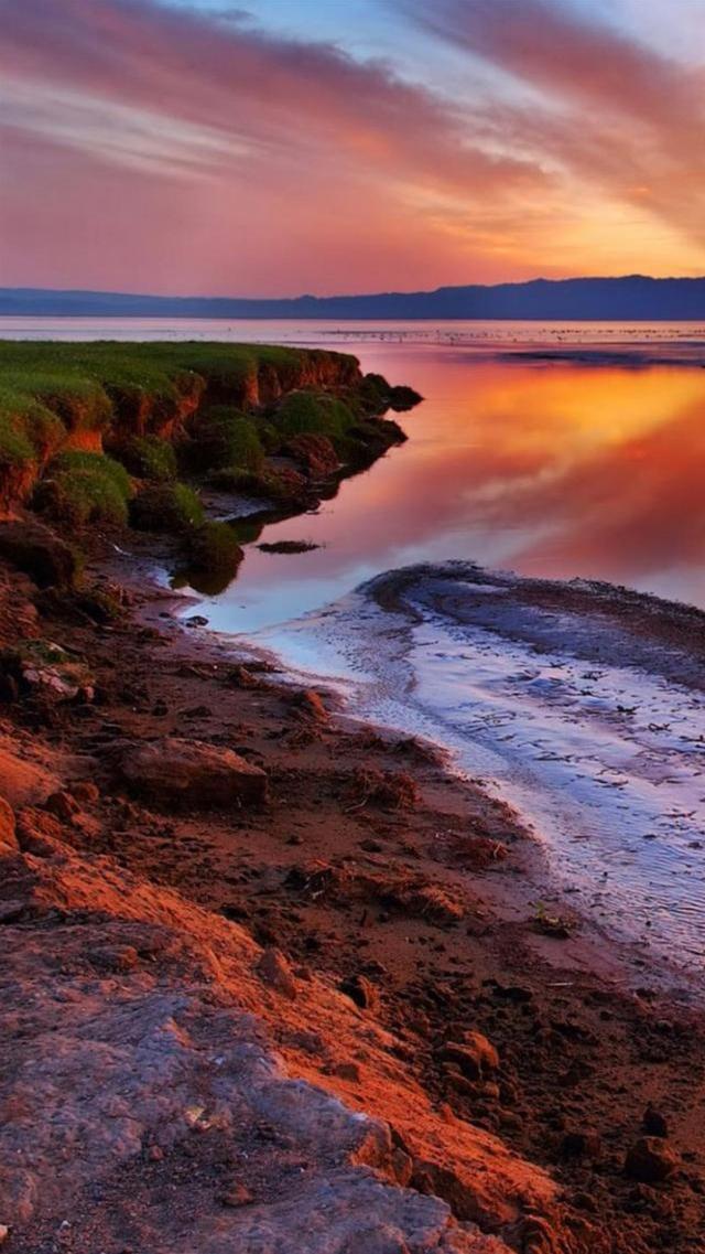 Breathtaking Scenic Wallpapers for iPhone 6