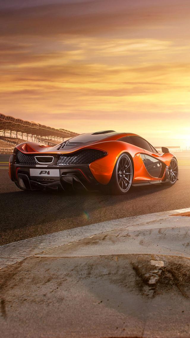 McLaren P1