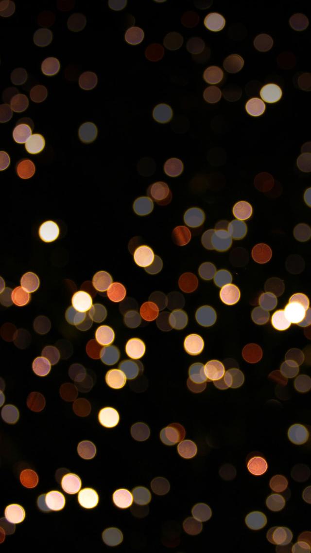 Shimmering Polka Dot Pattern