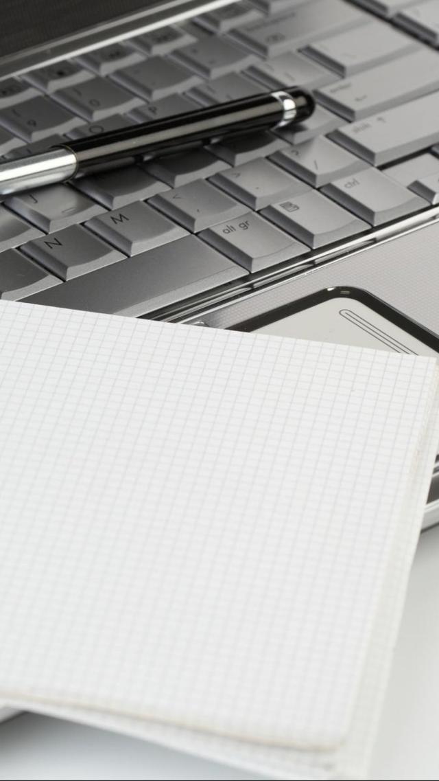 ノートパソコン