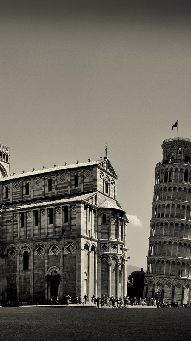 Leaning Tower of Pisa, Italy