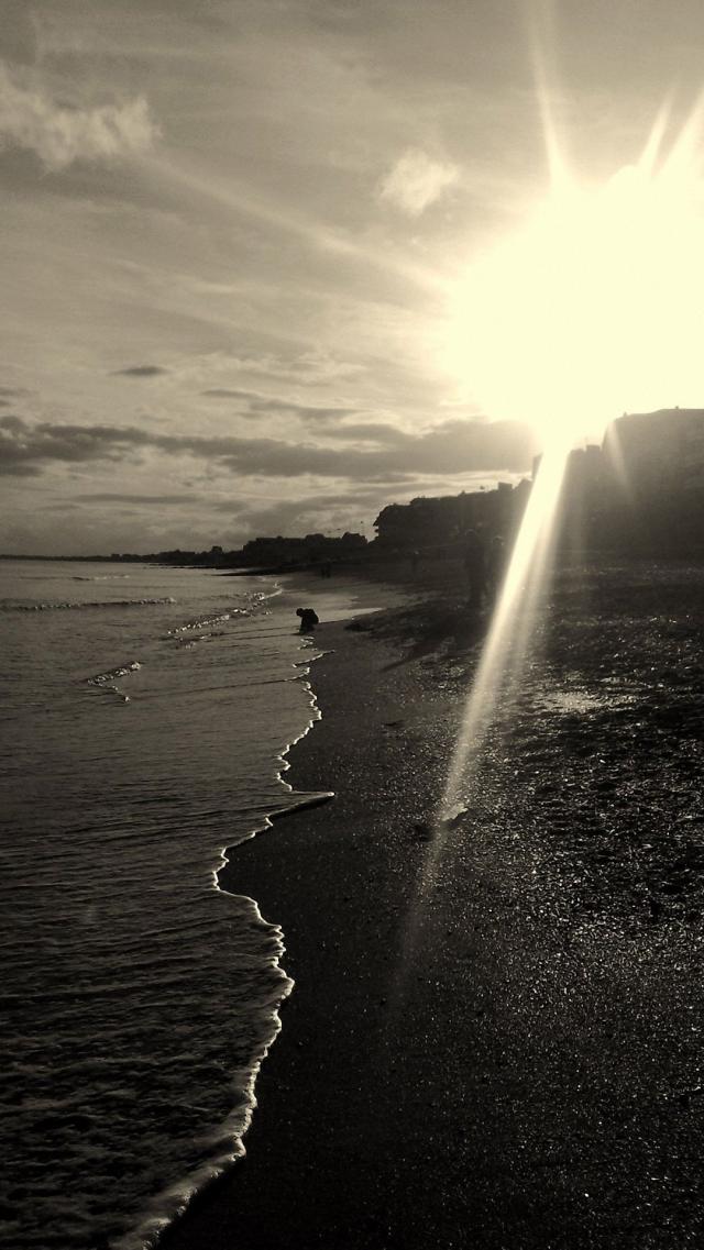 GlisteningSunsetbytheSeaside(SepiaTone)