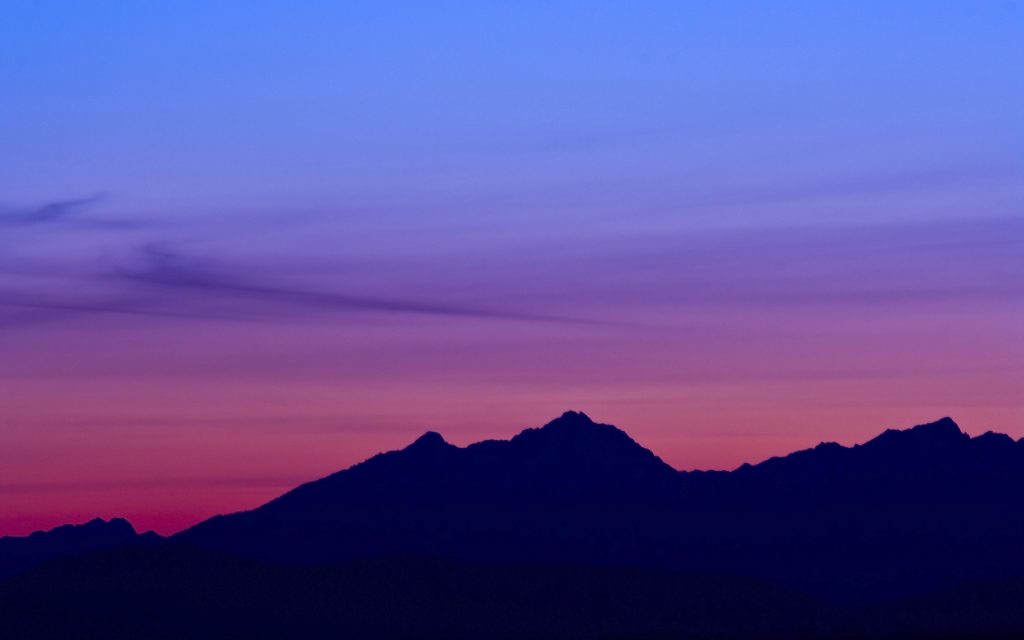 山巅暮光